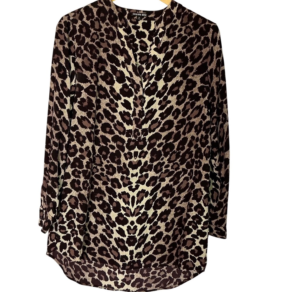 Gianni Bini‎ Leopard Print Blouse Size M 3/4 Sleeve Boho Chic Old Money